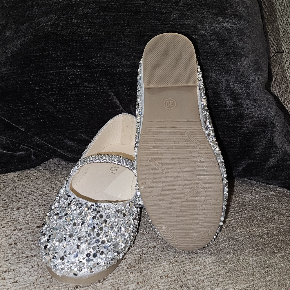 Sparkling Silver Kids Shoes - Picture 2 of 2
